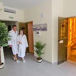 Хотелски Комплекс Кремен *