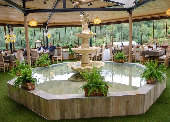 Хотелски Комплекс Кремен Hotel Kirkovo (Kardzhali)