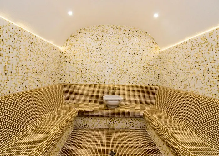 Хотелски Комплекс Кремен Hotel Kirkovo (Kardzhali)