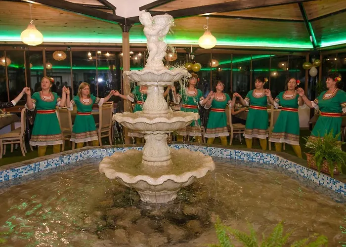 Hotel Хотелски Комплекс Кремен