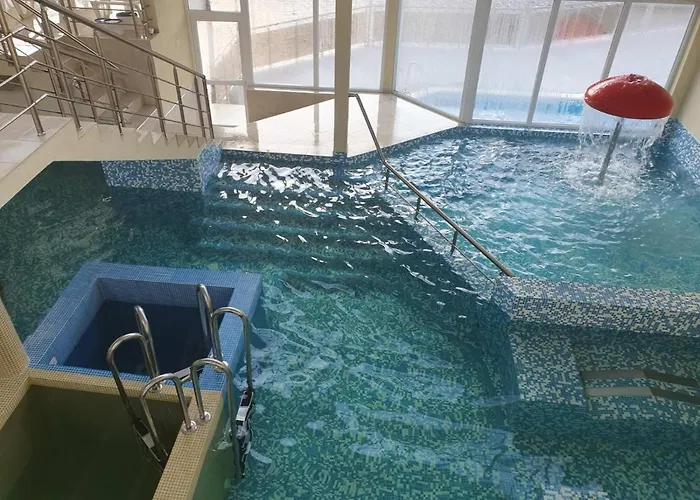 Хотелски Комплекс Кремен Kirkovo (Kardzhali)